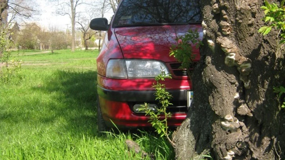 Toyota Carina E 2.0 GLI Japan 2