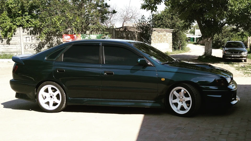 Toyota Carina E 2.0 turbo 4