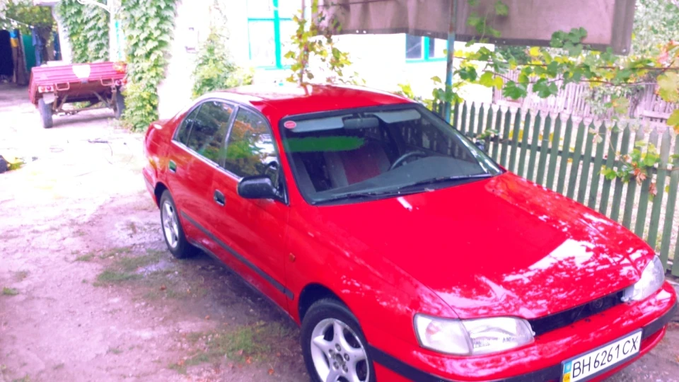 Toyota Carina E 2.0 турбодизель 2
