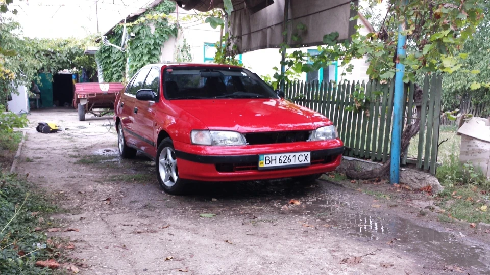 Toyota Carina E 2.0 турбодизель 3