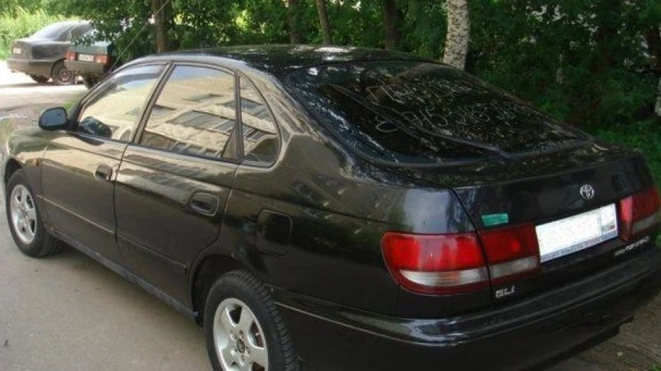 Toyota Carina E 2.0i.