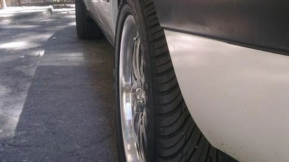 Toyota Carina E білизна 2.0 3