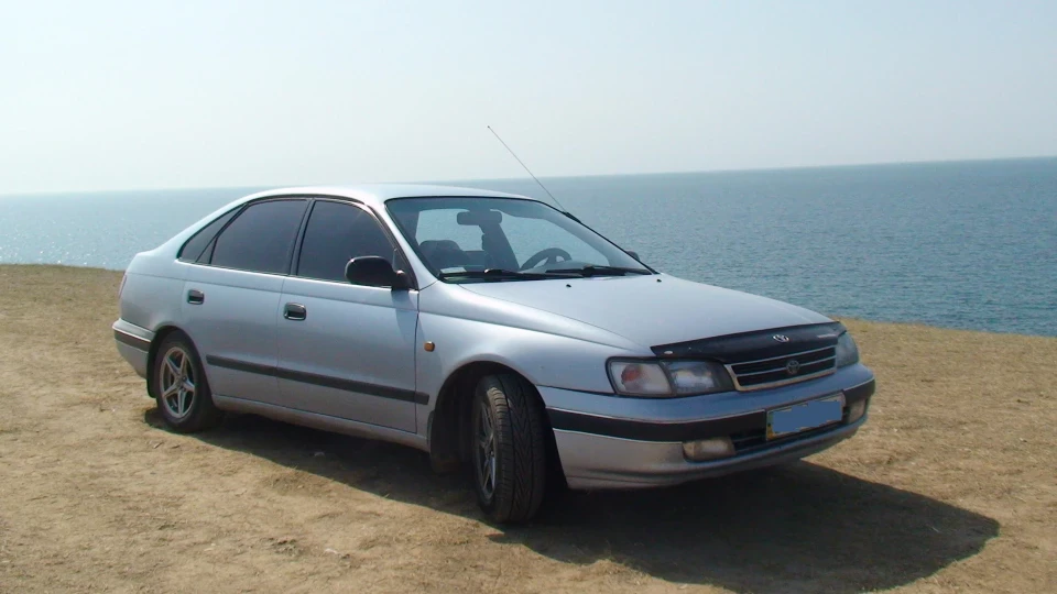 Toyota Carina E BOGDAN 4