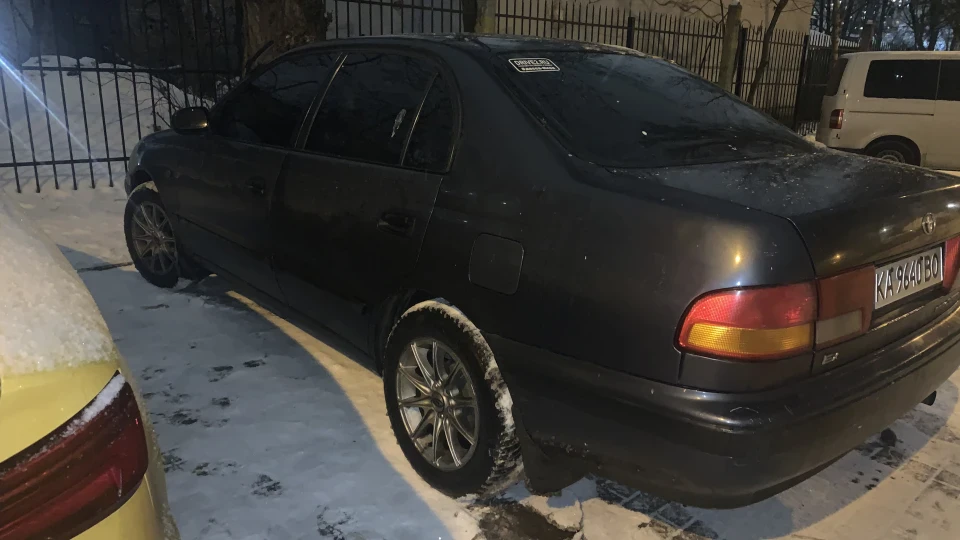Toyota Carina E Дракоша 3