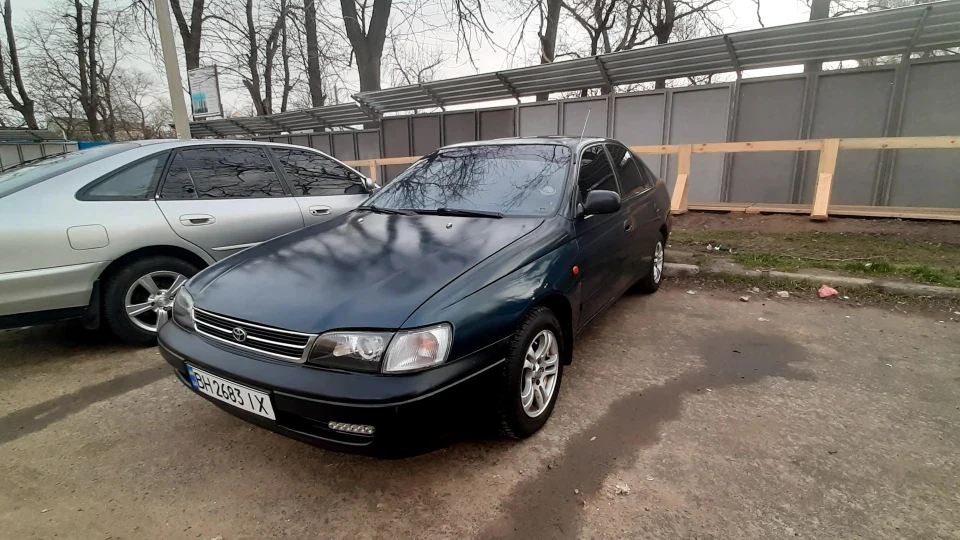 Toyota Carina E Legend