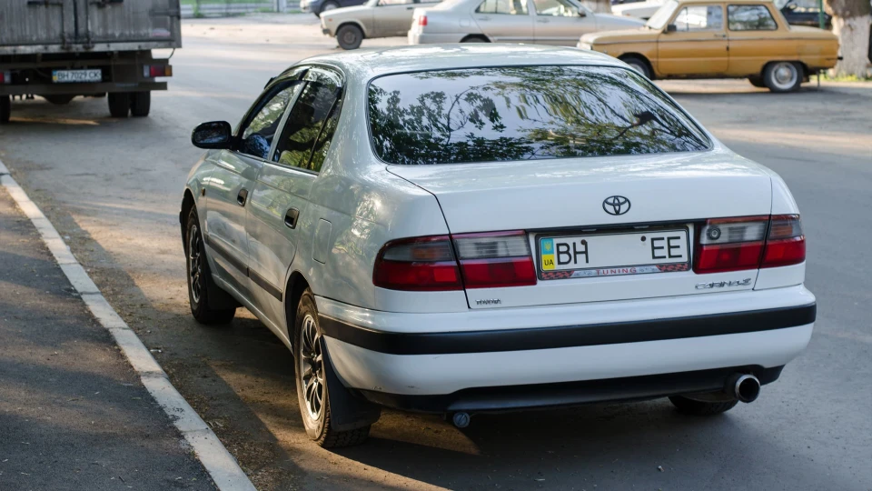 Toyota Carina E (продано)