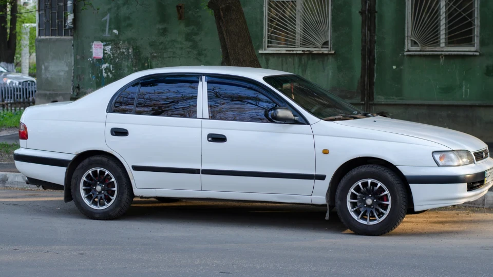 Toyota Carina E (продано) 3
