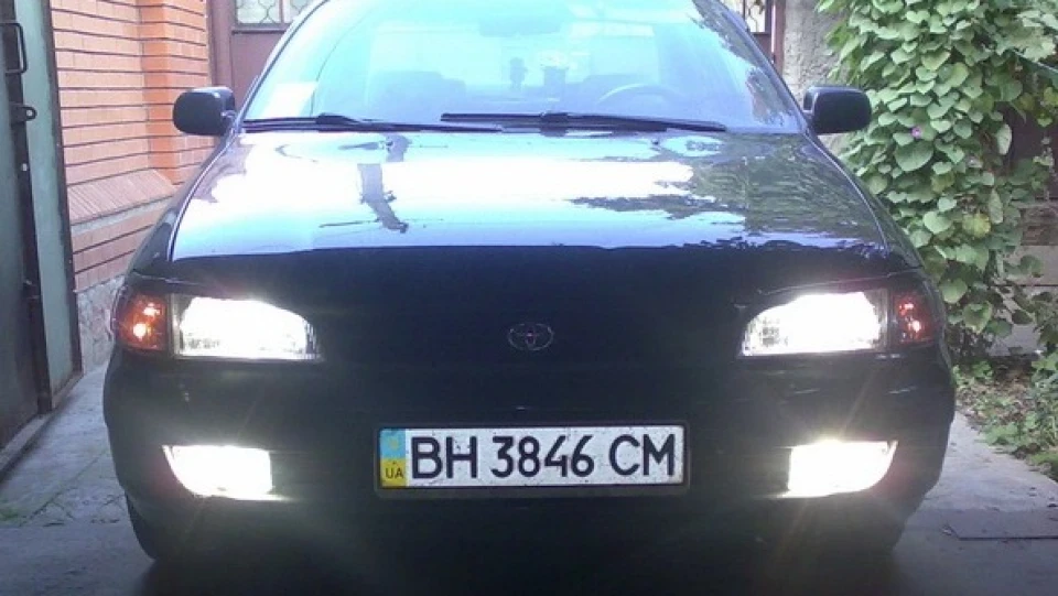 Toyota Carina E , Розумно і просто 3