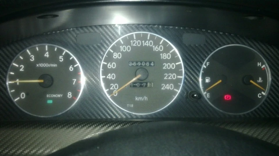 Toyota Carina E , Розумно і просто 4