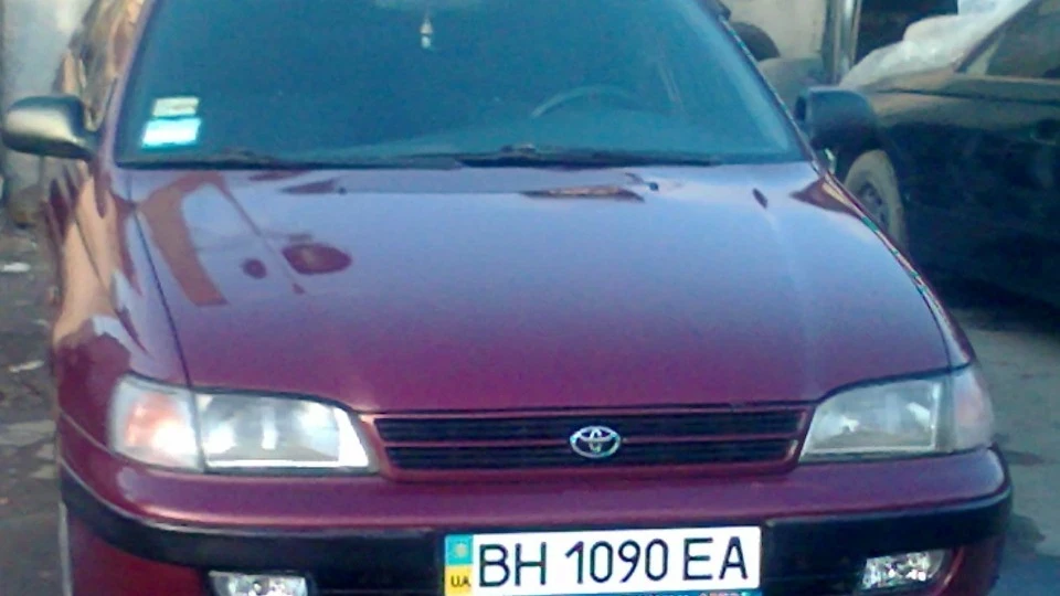 Toyota Carina E Rеd 4a-fe LB 2