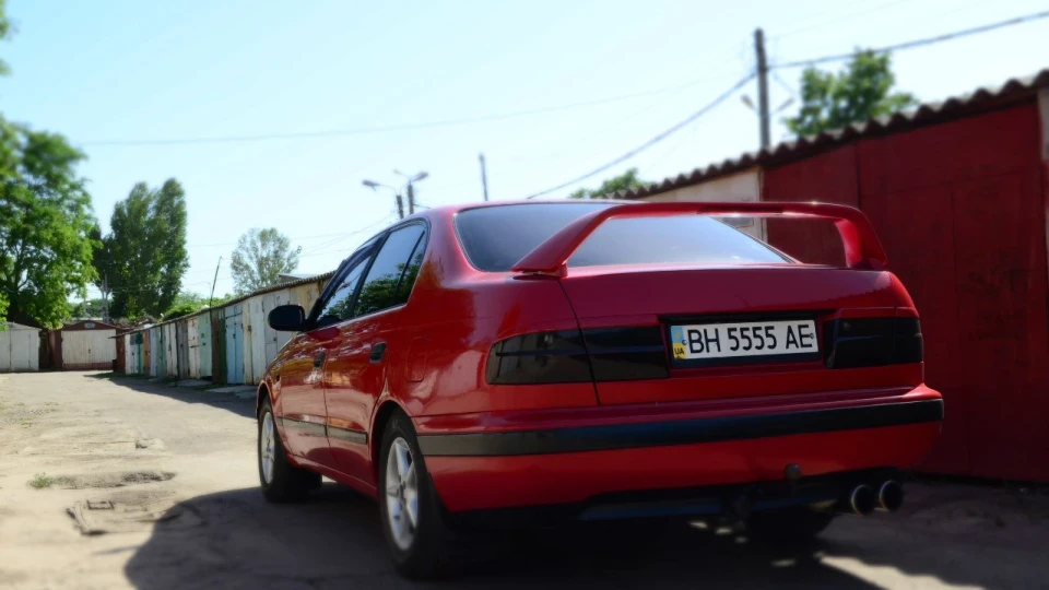 Toyota Carina E Сирник;) 3