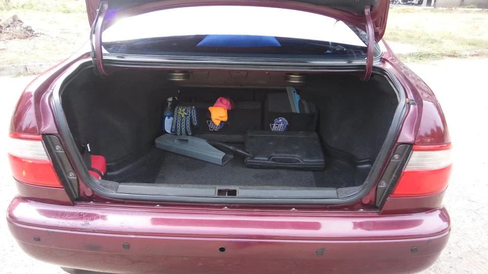 Toyota Carina E XLi 3