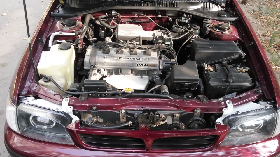 Toyota Carina E XLi 4