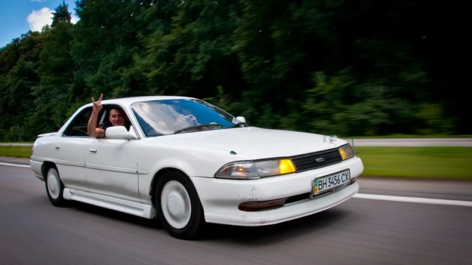 Toyota Carina ED 4