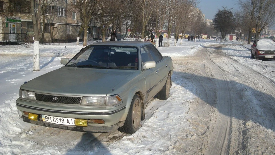 Toyota Carina ED 3