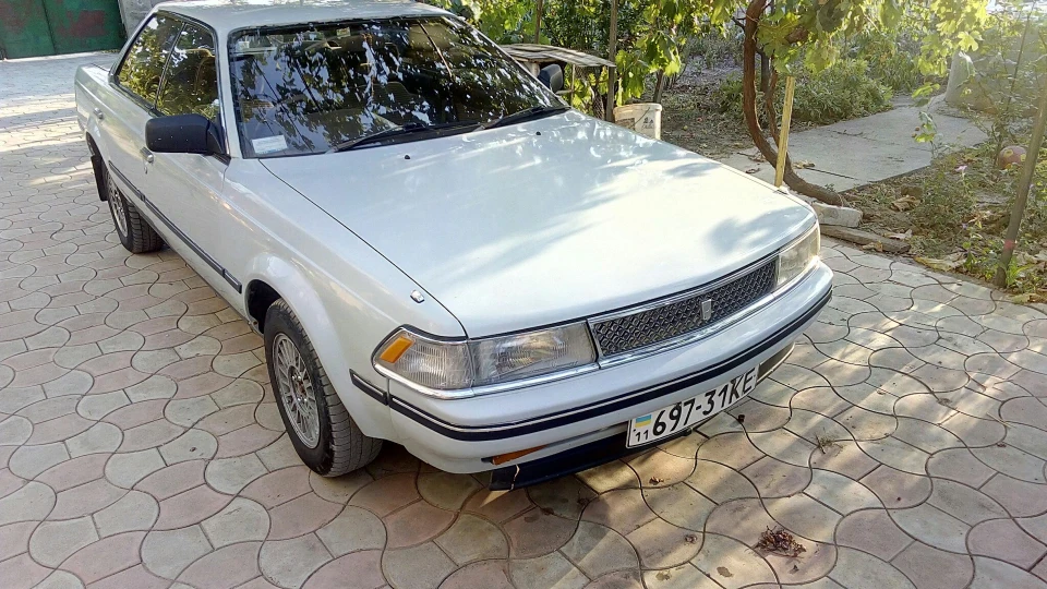 Toyota Carina ED 2