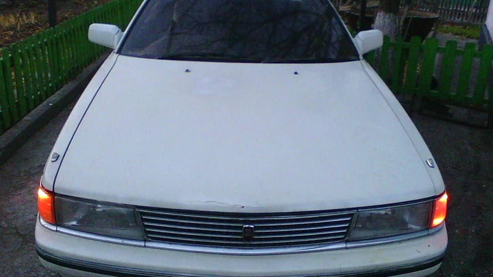 Toyota Carina ED Біленька 3