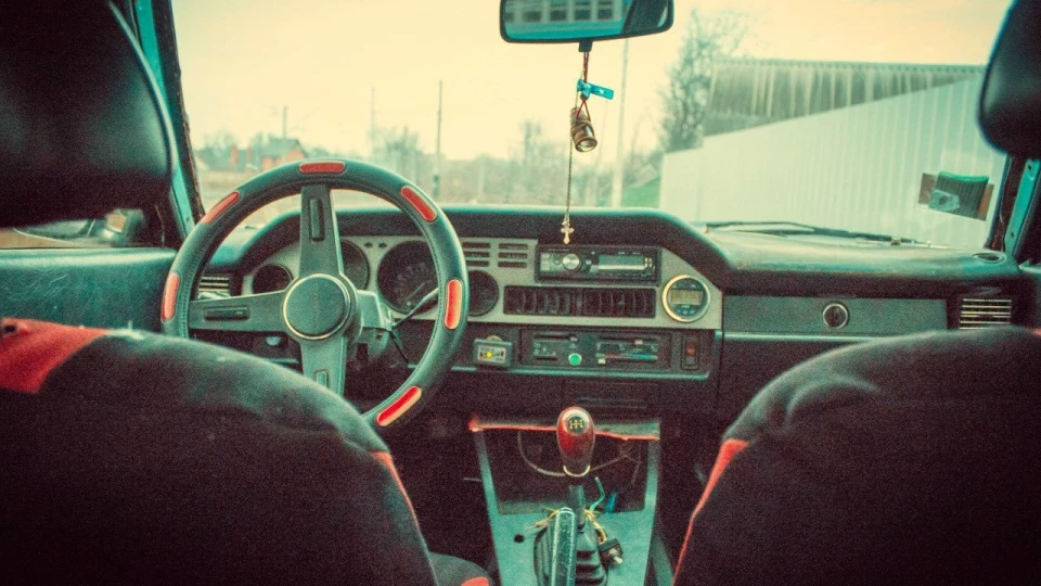 Toyota Carina 2