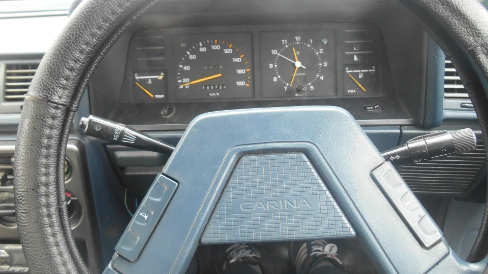 Toyota Carina 4