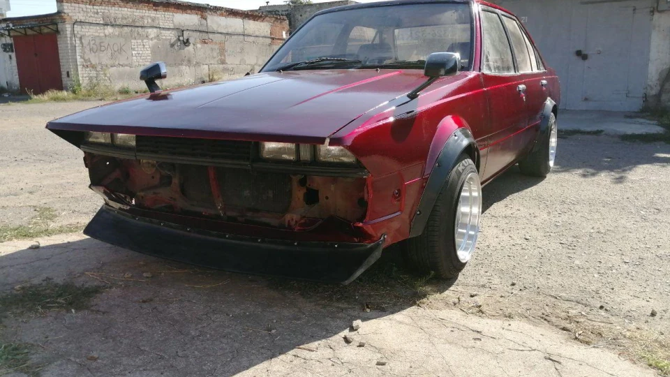 Toyota Carina Argo 3