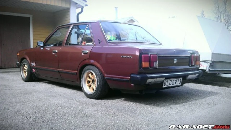 Toyota Carina японський таз, але краще