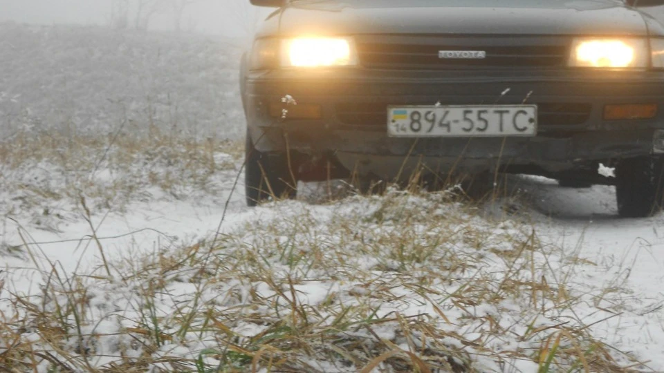 Toyota Carina мокрий асфальт 1.6 інжек 3