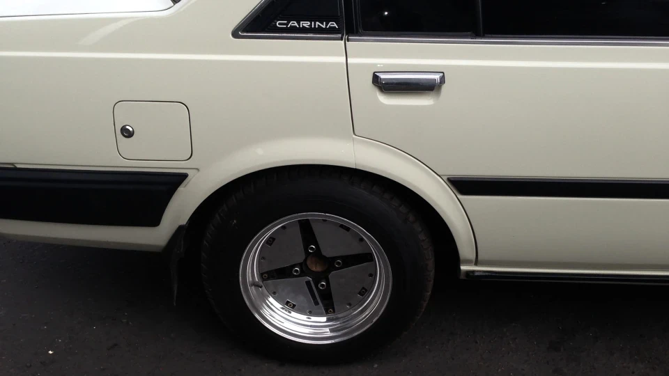 Toyota Carina Old School 4