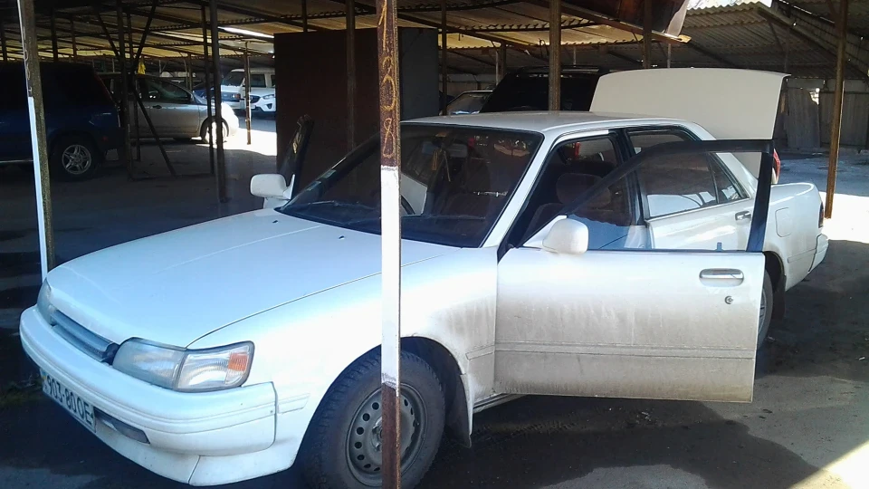 Toyota Carina st-170