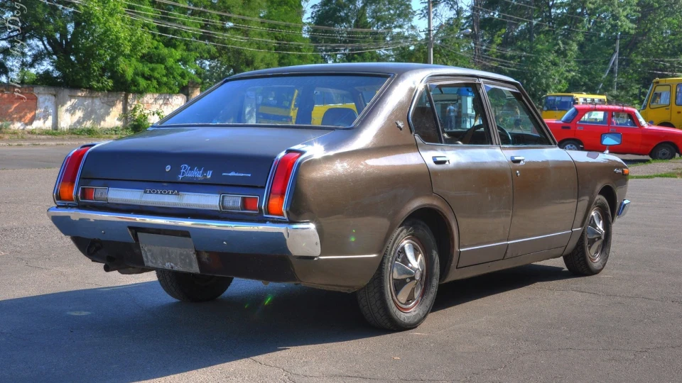 Toyota Carina TA 10 DLX 4