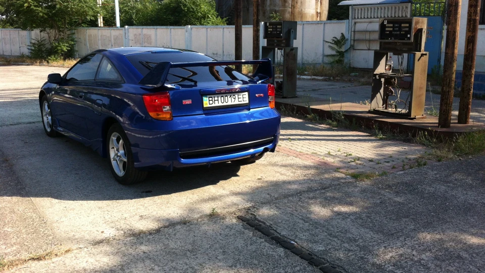 Toyota Celica 2