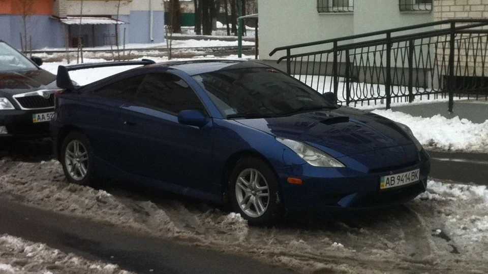 Toyota Celica Лялька 5