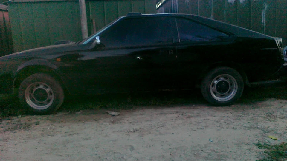 Toyota Celica ліфтбек 4