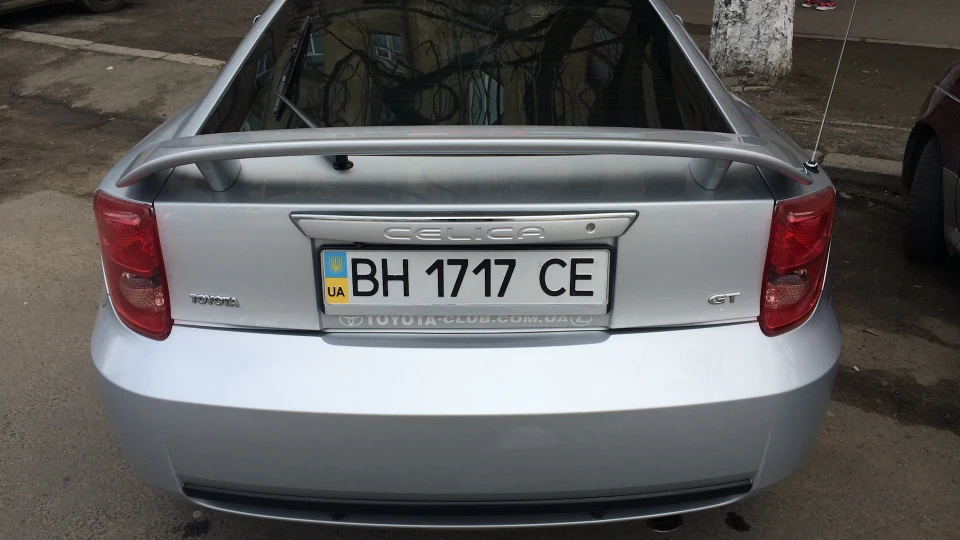 Toyota Celica Looks New 2