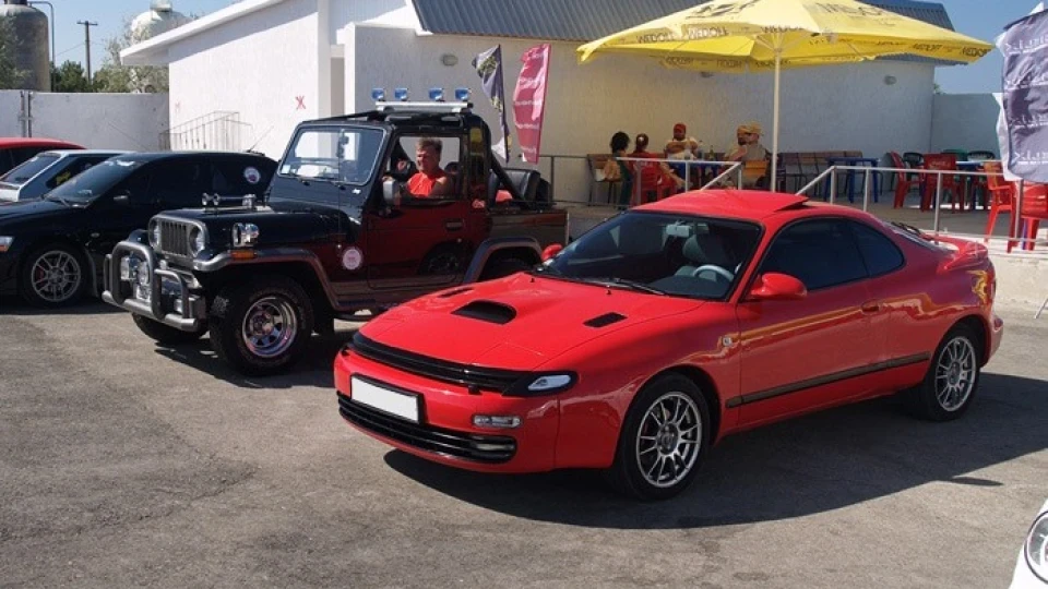 Toyota Celica ST-185 4