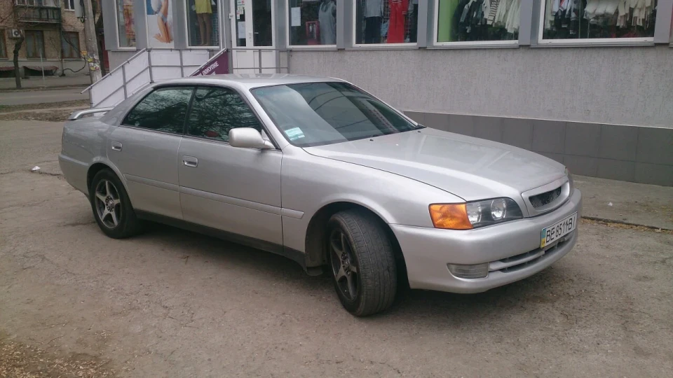 Toyota Chaser 2