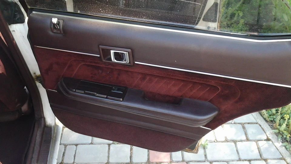 Toyota Chaser Avante 4
