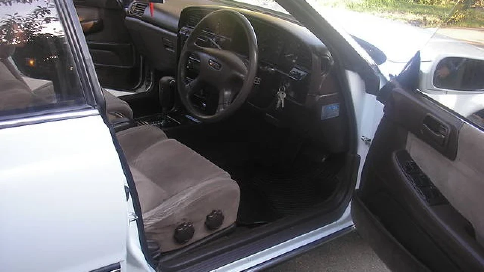 Toyota Chaser Білий чай 3
