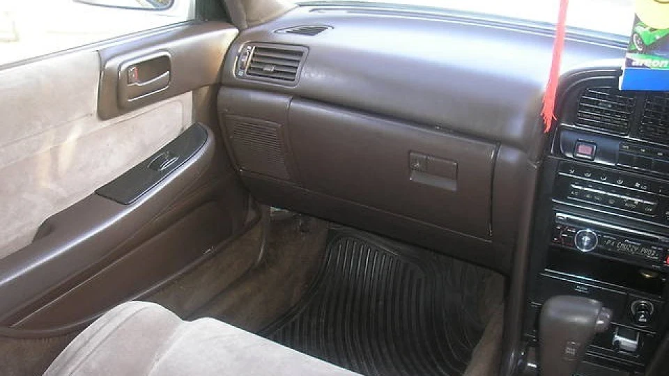 Toyota Chaser Білий чай 4