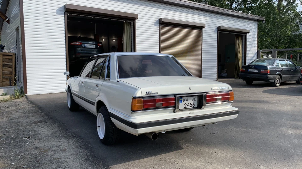 Toyota Chaser sx60 2