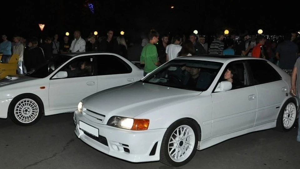 Toyota Chaser Tourer V TRD Sport R154 3