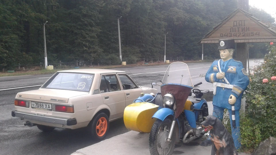 Toyota Corolla 2