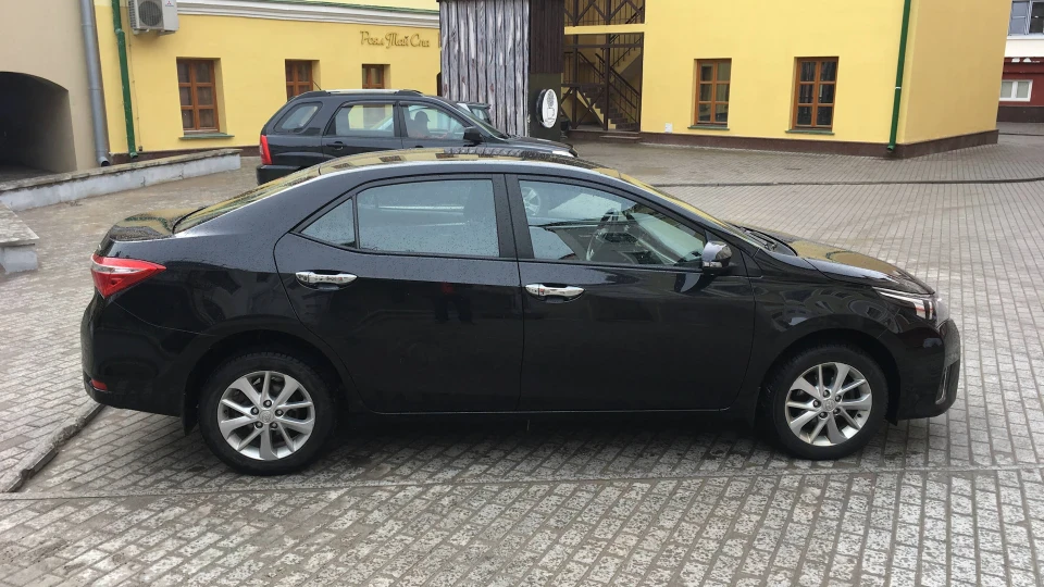 Toyota Corolla 5