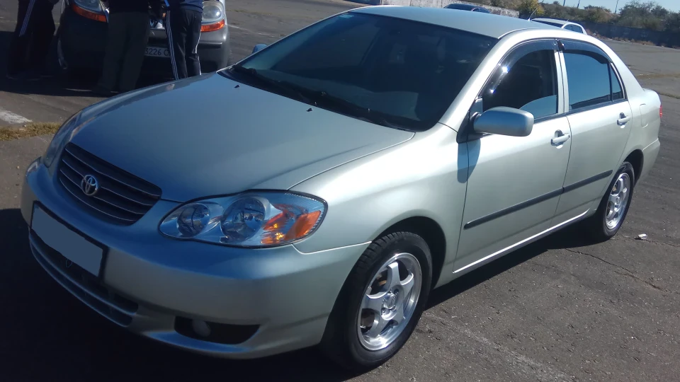 Toyota Corolla 2