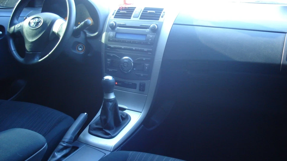 Toyota Corolla 4