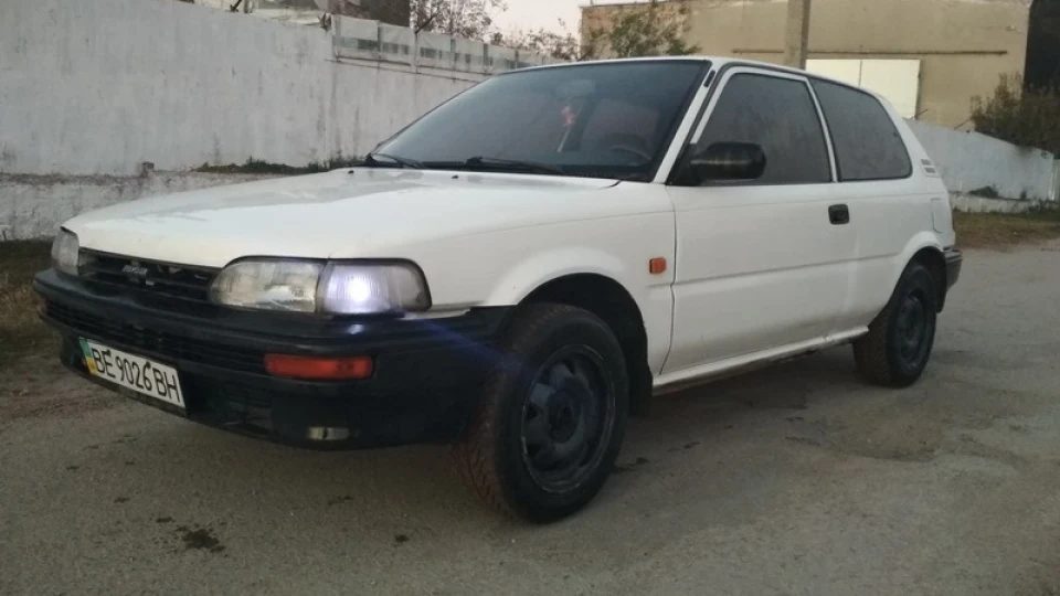Toyota Corolla 4