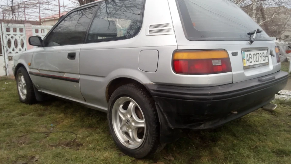 Toyota Corolla 2