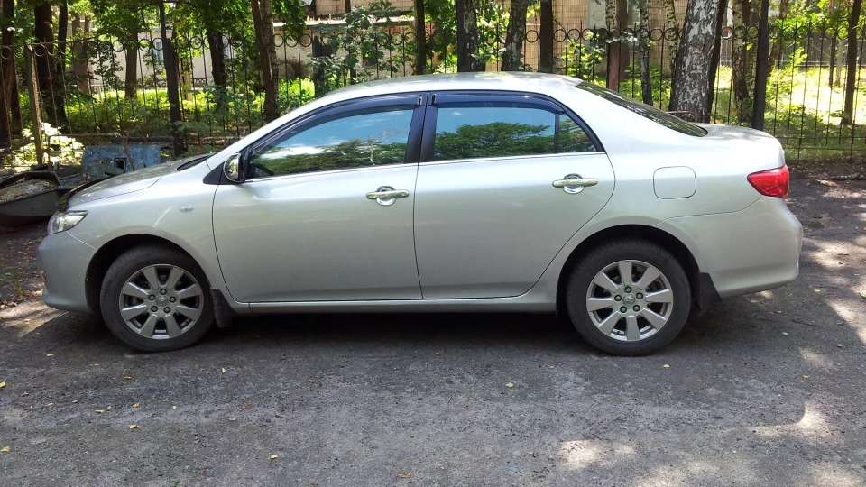 Toyota Corolla 2