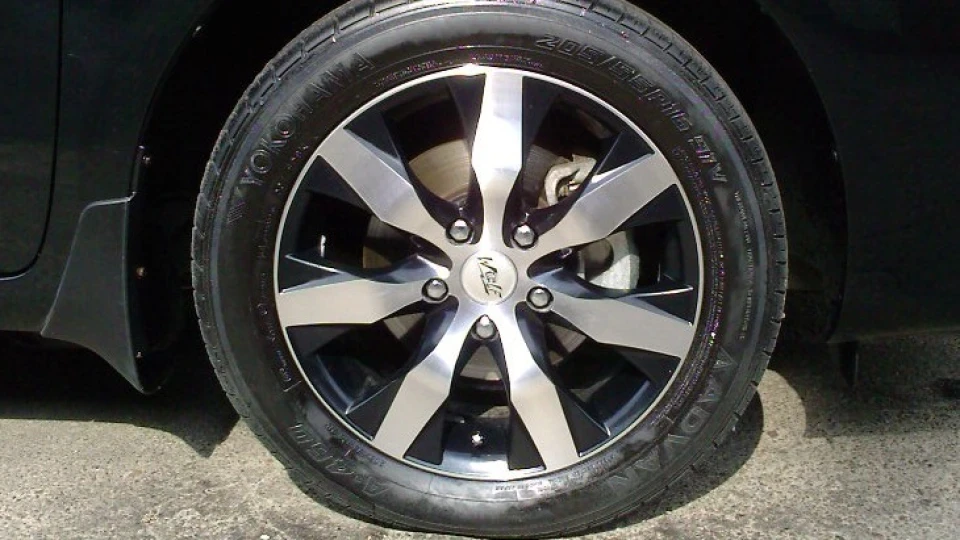 Toyota Corolla 2