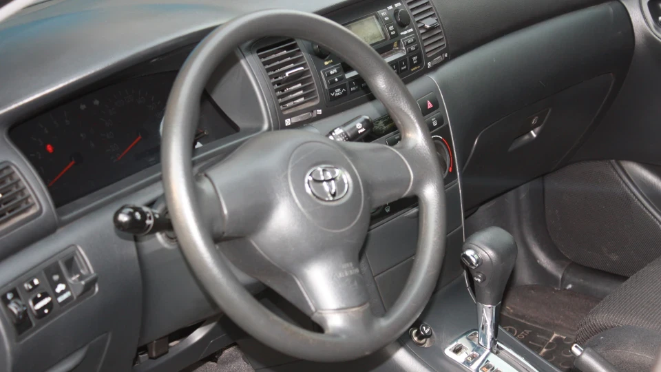 Toyota Corolla 2