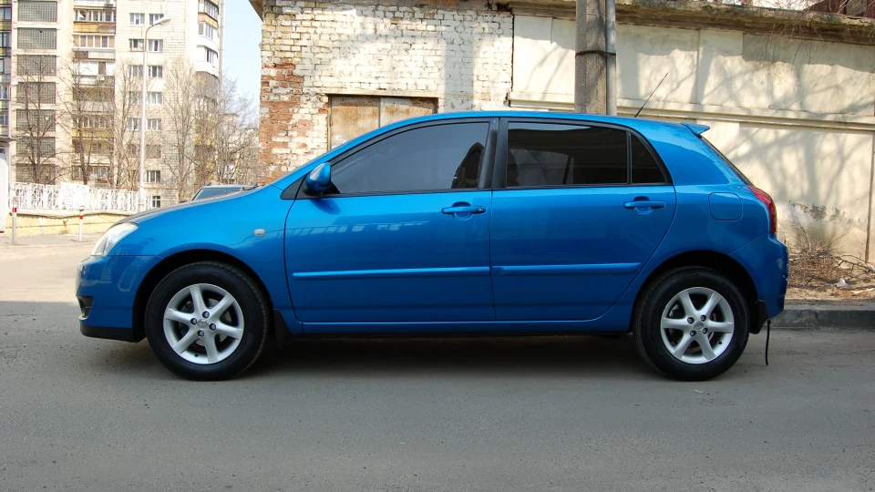 Toyota Corolla 2